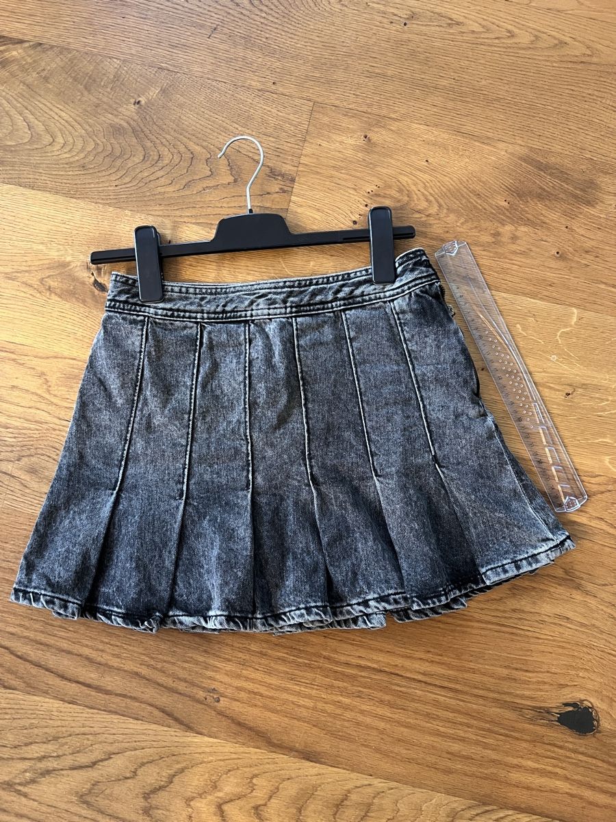Zara Gonne: Zara Minirock, Jeans, grau, Gr.M – Usato da Luzern venduto da Natalie_Ily8 1