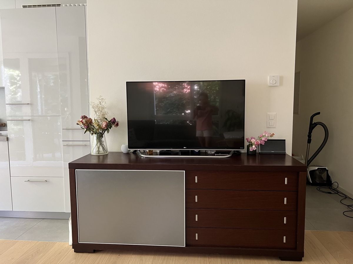 Credenze: Wooden comode- Calligaris made in Italy – Nuovo (secondo la descrizione) da Corsier GE venduto da Karol_save_planet 2