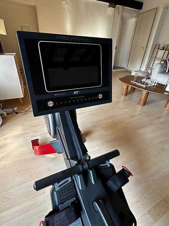 Vélos d'appartement: Rameur ProForm SMR 2024 – D'occasion à Grandvaux par 0emilien0 2