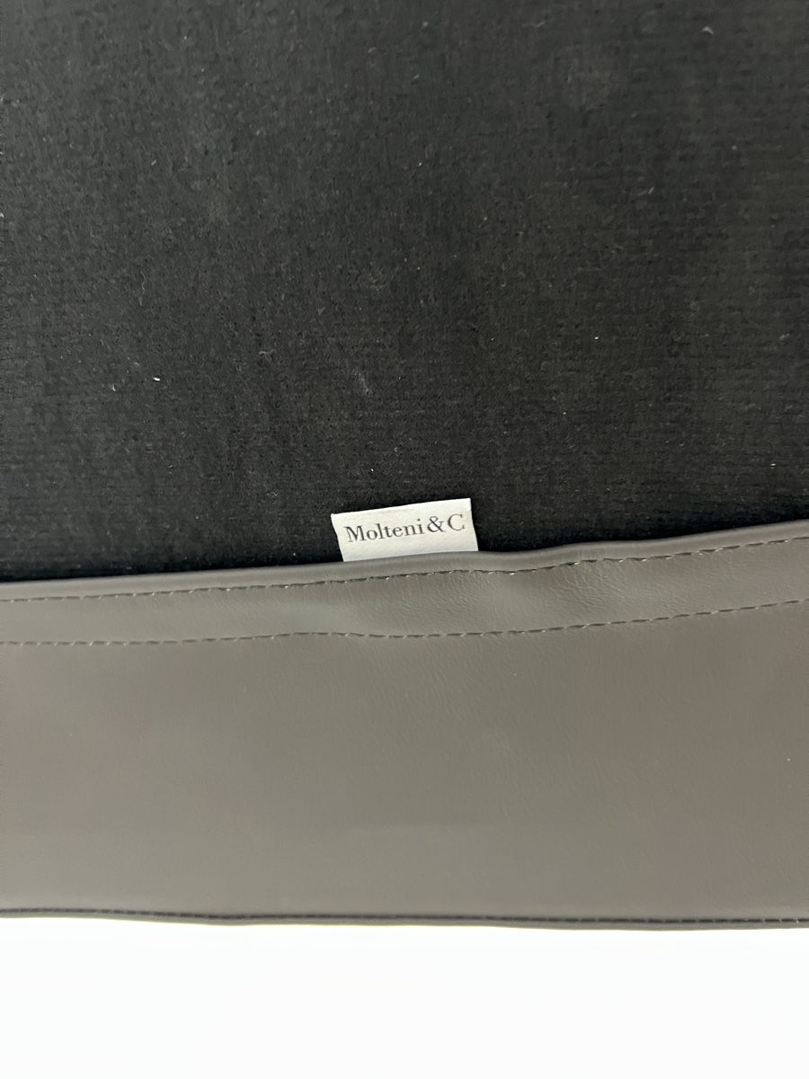 Molteni Stühle: Molteni & C - DART by Hannes Wettstein – Gebraucht aus Romont FR von B813 7