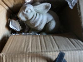 Lagerauflösung.Deko Osterhase Beton und Porzelan neu .