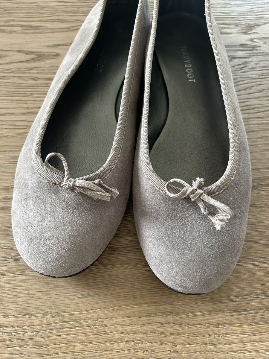 Navyboot Scarpe da donna: Elegant Navyboot Suede Ballet Flats – Nuovo (secondo la descrizione) da Erlenbach ZH venduto da Syssi_C 4