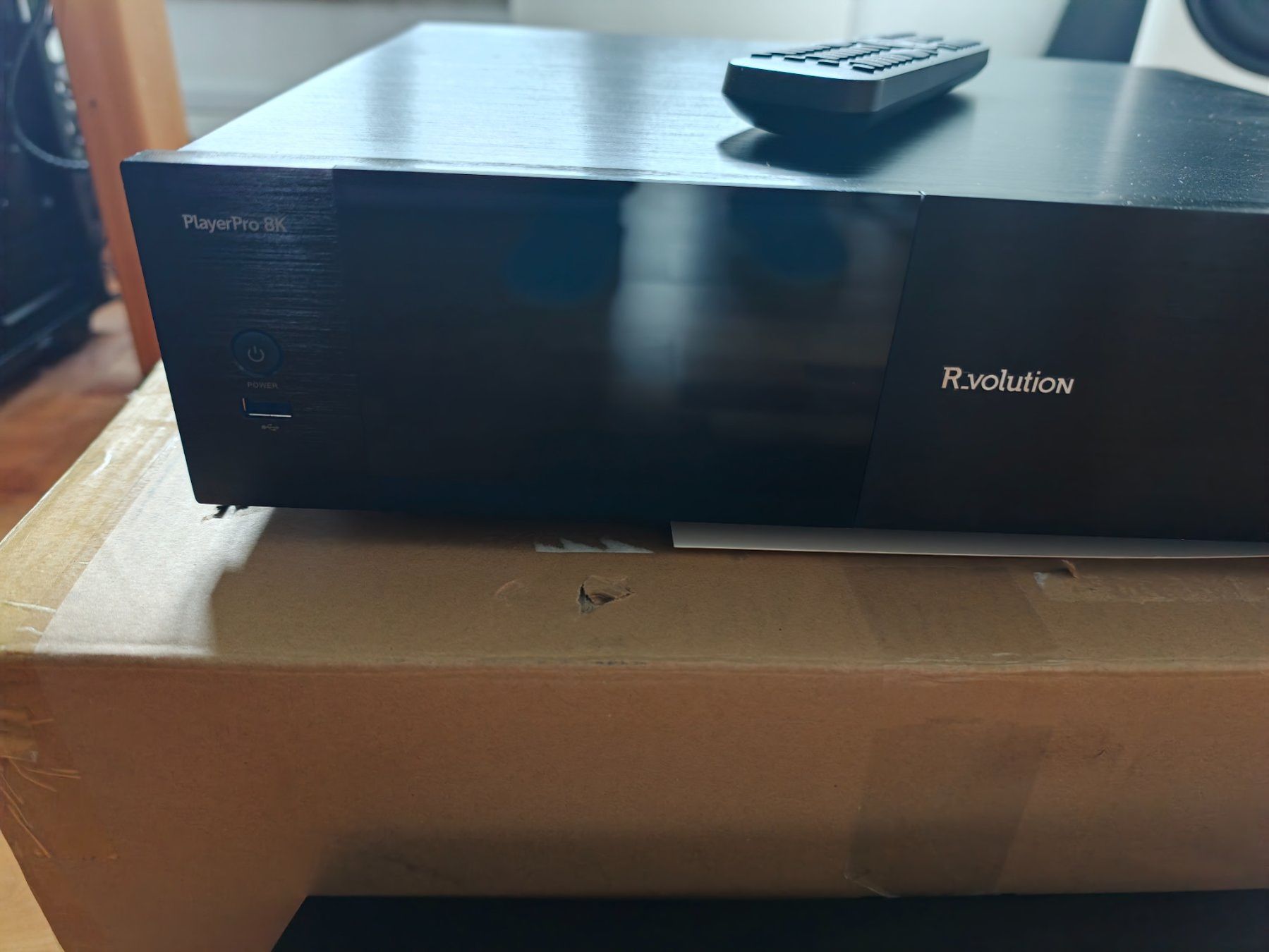 Sistemi audio & multimediali: R_volution PlayerPro 8K – 8K Mediaplayer, Dolby Vision – Usato da Kirchberg SG venduto da B1678 1