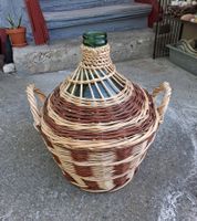 Handgeflochtene Korbflasche/ Weinflasche mit Henkel