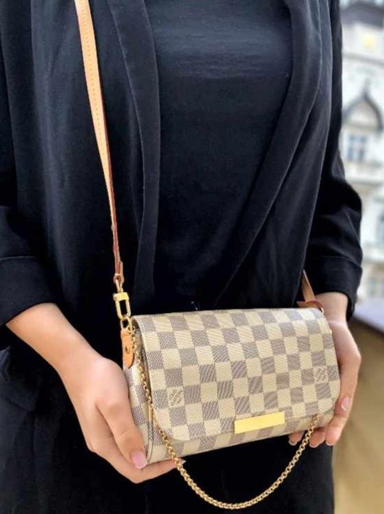 Louis vuitton pochette online favorite