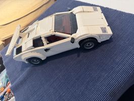 LAMBORGHINI COUNTACH