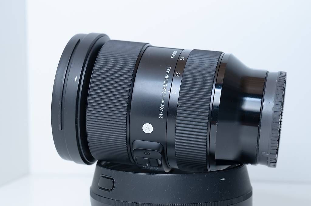Sigma Objektive: Sigma 24-70 mm DG DN ART Sony E – Gebraucht aus Genève von con_v22j