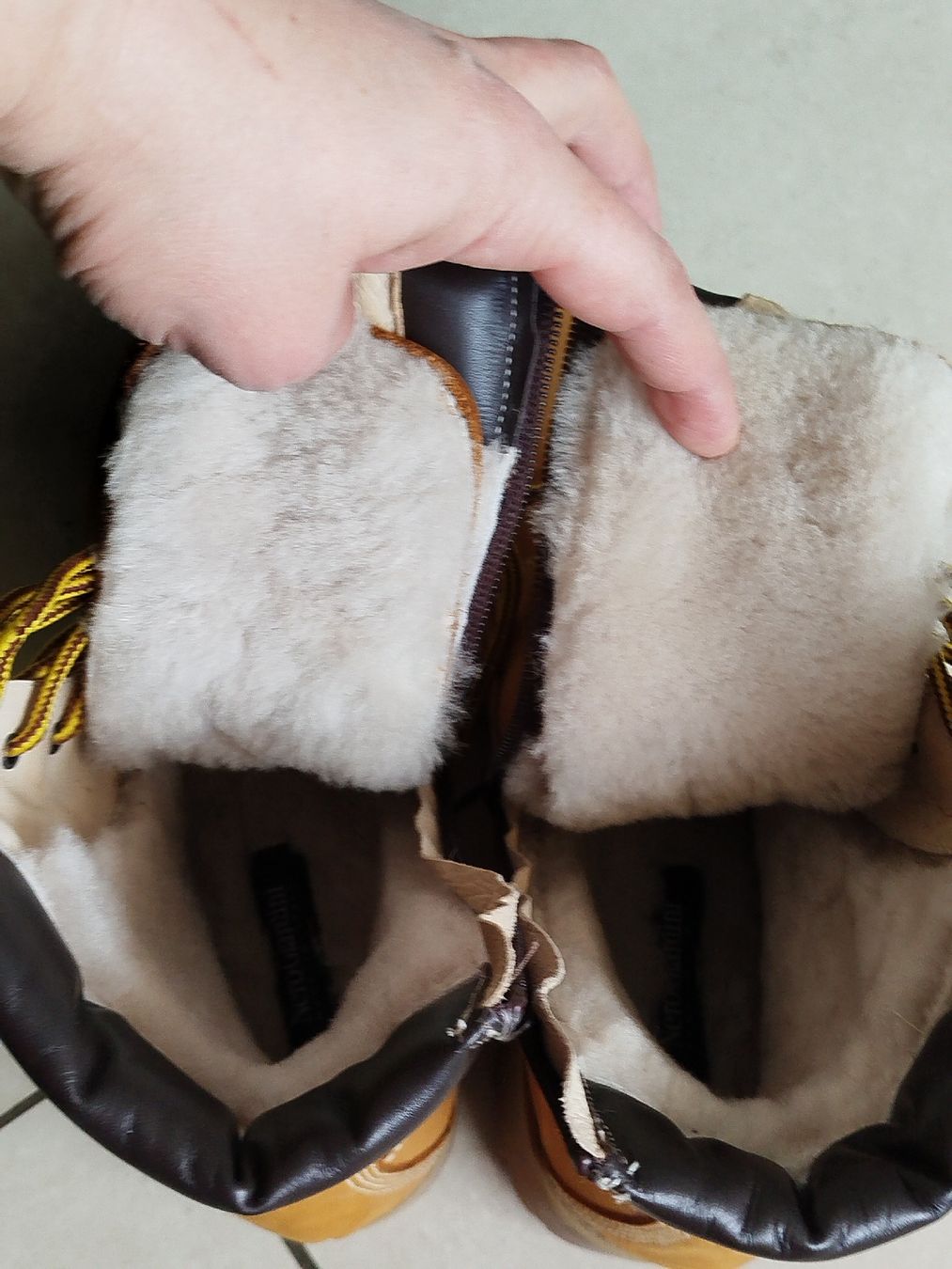 Scarpe da uomo: Nero Giardini Winterschuh ockergelb mit Lammfell – Usato da Rupperswil venduto da Annet.Dann888 3