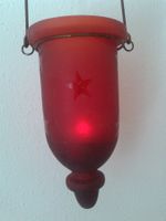 schönes Windlicht rotes Glas zum hängen