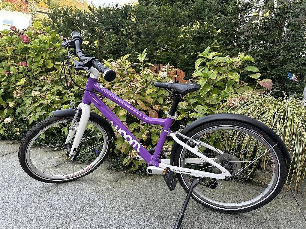 Woom Velos: Woom 4 violett/lila – Gebraucht aus Effretikon von