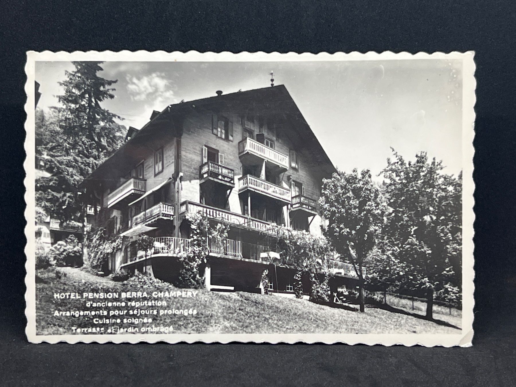 Cartoline postali: HOTEL PENSION BERRY CHAMPERY – Usato da Widnau venduto da Brusi9