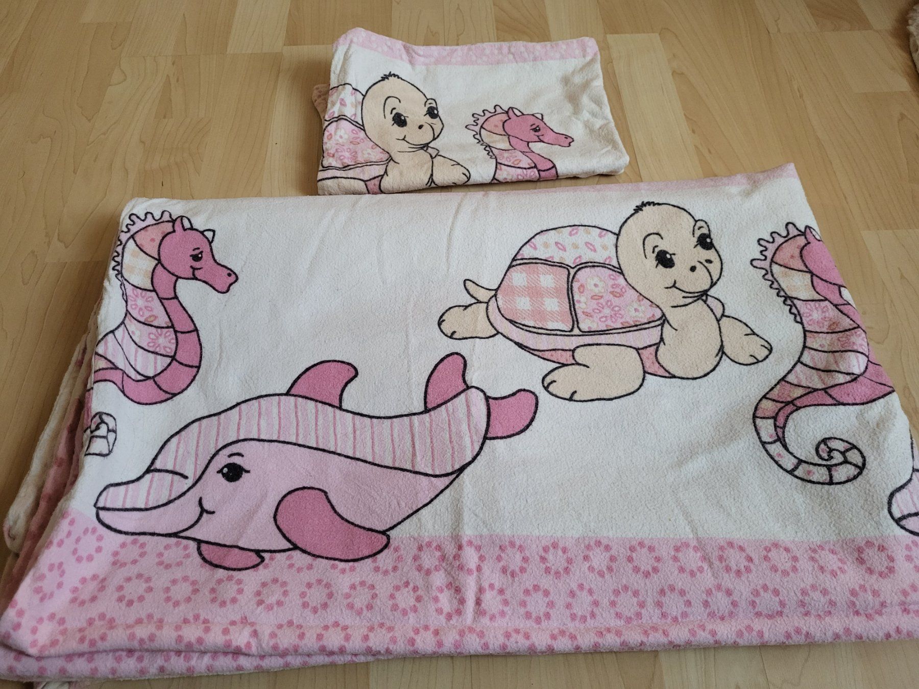 Linge de lit: Süsser Bettanzug Mädchen – D'occasion à Stüsslingen par mar_2mbn