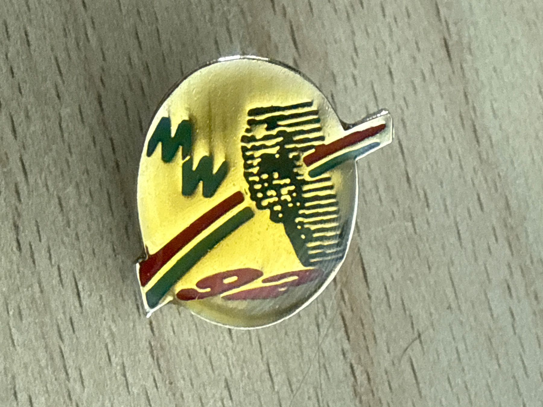 Placchette & Badge: Pin , "M.W. 92 – Usato da Glattbrugg venduto da Schweigmatt