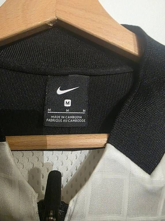 Nike Jacken: Nike Trainerjacke Grösse M – Gebraucht aus Rüthi (Rheintal) von Foensi67 1