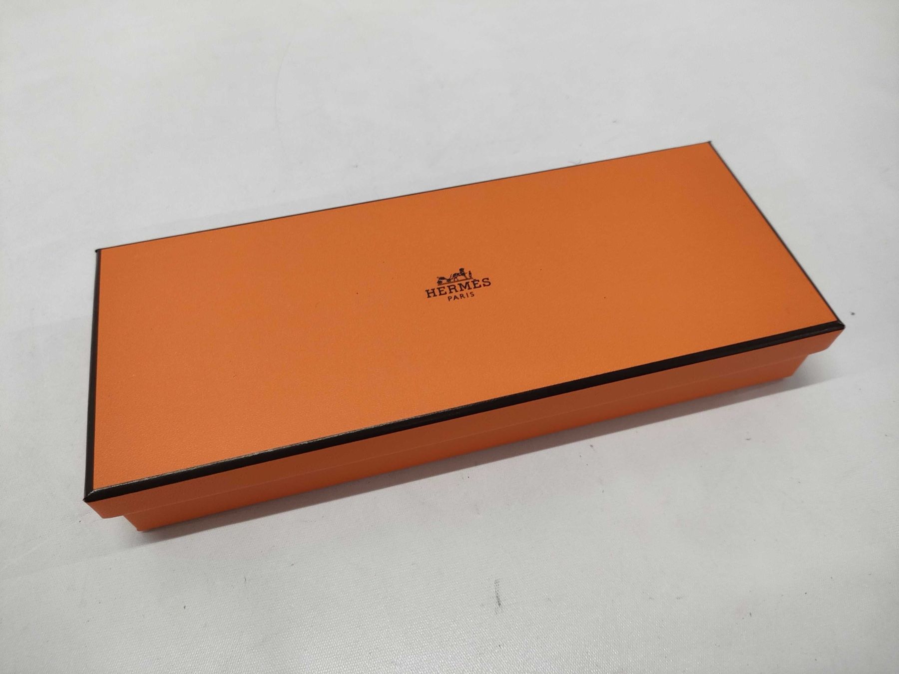Hermès Schlüsselanhänger & - bänder: Hermes Sac Orange Bag Charm – Gebraucht aus St. Gallen von Love_Luxury 8