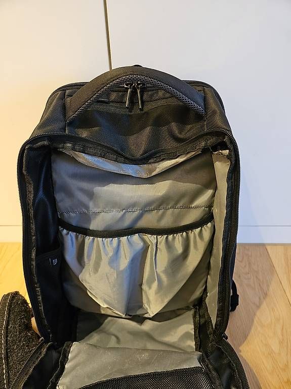 Decathlon Rucksäcke: Rucksack Quechua, 23 Liter – Gebraucht aus Horgen von battery_91 3