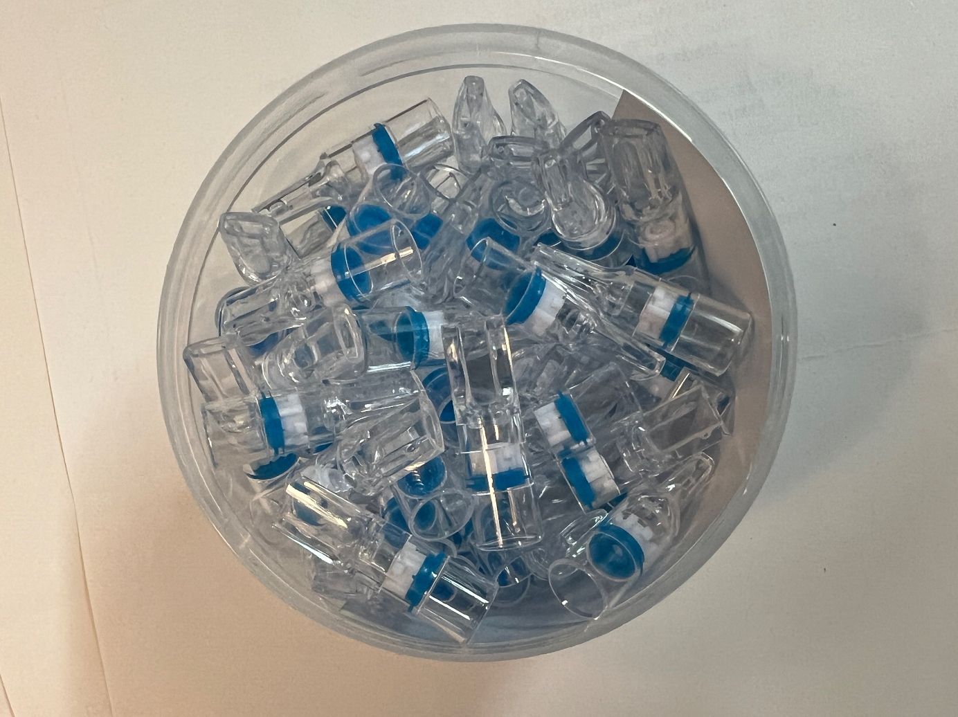 Altri Prodotti per fumatori: Zigarettenfilter, Filter für Zigaretten 100stk. pro Packung! – Nuovo e nell'imballaggio originale da Rüti ZH venduto da Zaaron 1