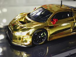 1/64 Audi R8 LMS Diecast
