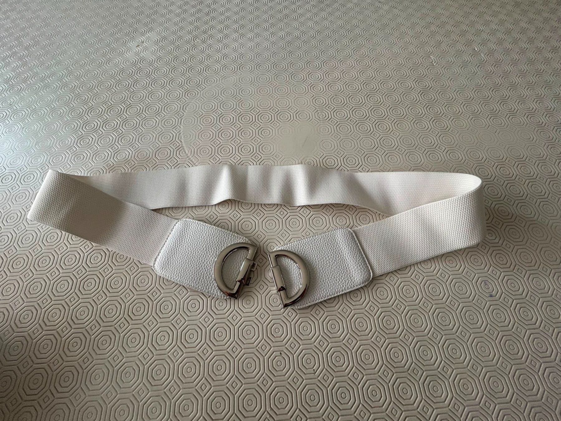 Gürtel: Cintura elastica bianca 100cm – Gebraucht aus Melano von H-Sara