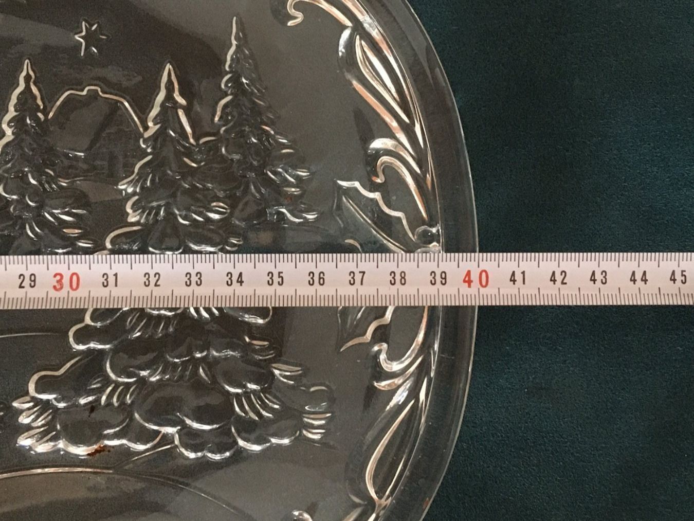 Piatti di portata: ovale Glasplatte mit Wintermotiv – Usato da Wettingen venduto da Aromat 3