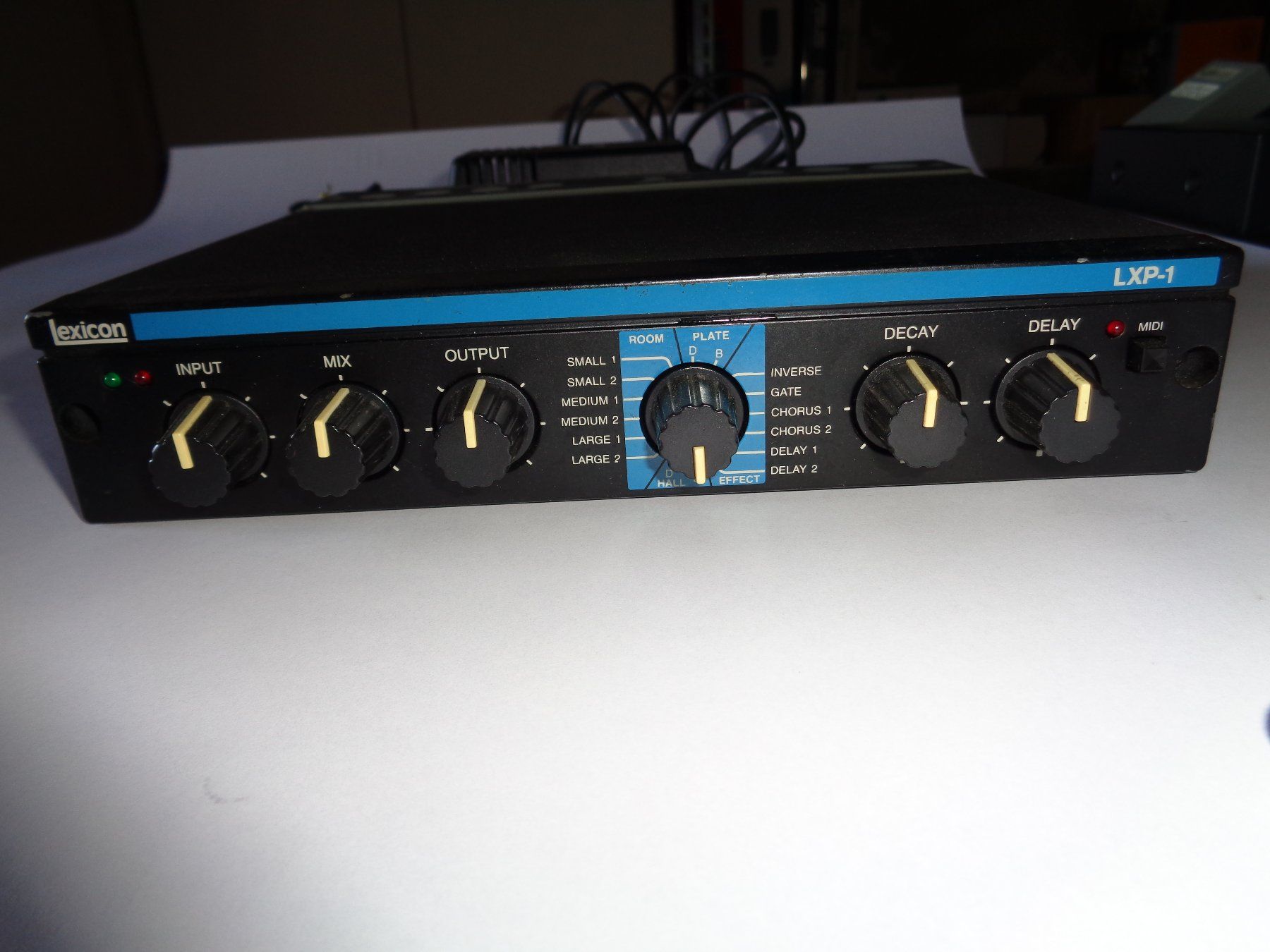 Musikinstrumente: LEXICON-MULTIEFFECT LXP-1 PROCESSOR mit Netzteil – Gebraucht aus Wohlen b. Bern von Saga0 7