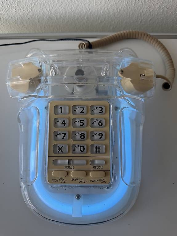 Telefoni: Plexiglass Telefon mit Licht – Usato da Horgen venduto da Jaromir6 1