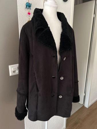 warme Winterjacke schwarz Basler Design
