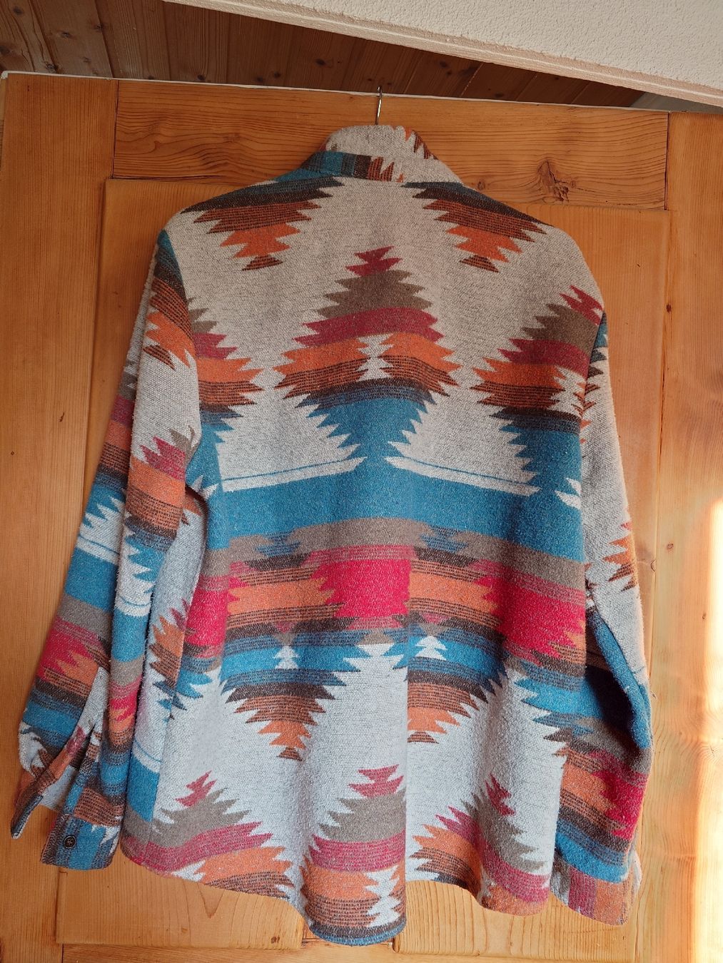 Camicie: XXL Hemd mit Ethno Muster – Usato da Steffisburg venduto da marinzki 4