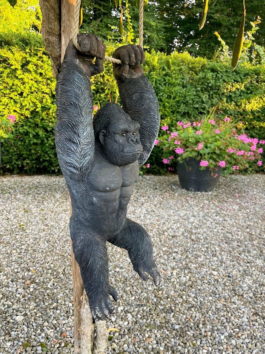 Statuette: Grosse Gorilla Gartenfigur zum aufhängen – Usato da Schafhausen im Emmental venduto da Herzrose