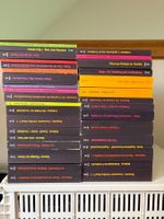 Sortiment Bücher Suhrkamp Verlag (34 Bände)