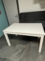 Gratis Verlängerbarer Tisch
