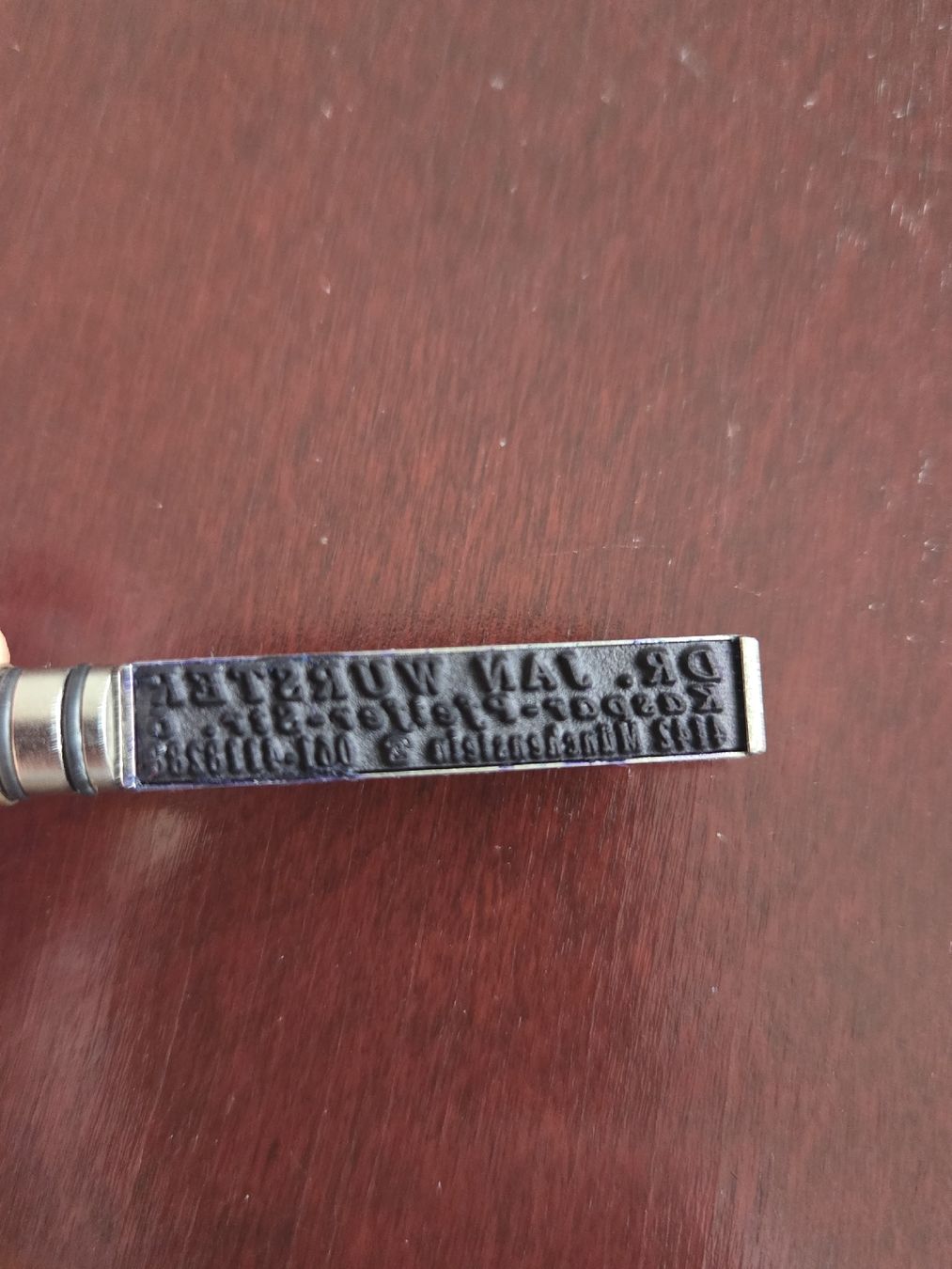 Penna & Evidenziatori: Goldener Kugelschreiber & Stempel mit Gravur  – Usato da Riehen venduto da Bs75 2