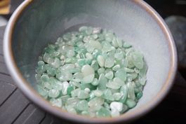 Aventurin Grün 100g pro gebot    TOPSTONE