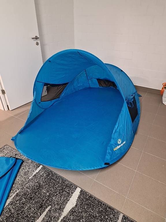 Zelte: Pop Up Strandmuschel – Gebraucht aus Wikon von Taf-13