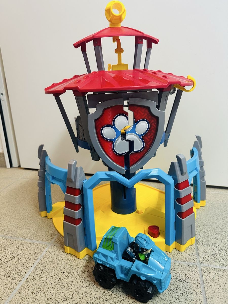 Spielzeuge: Paw Patrol Zentrale – Gebraucht aus Biberist von swiss-made