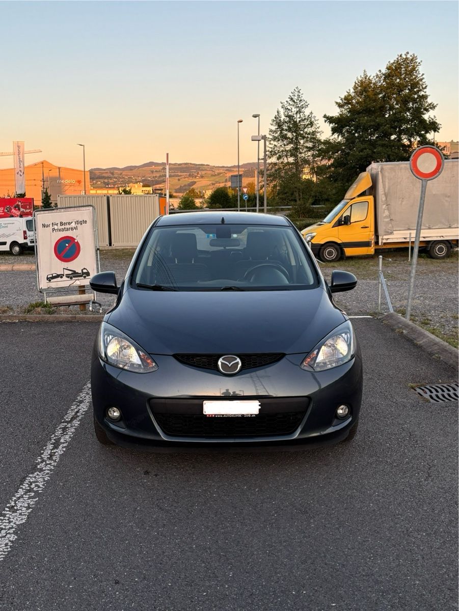 Mazda Automobili: Mazda 2 1.3 HP 16V – Usato da Knonau venduto da nin_8w6x