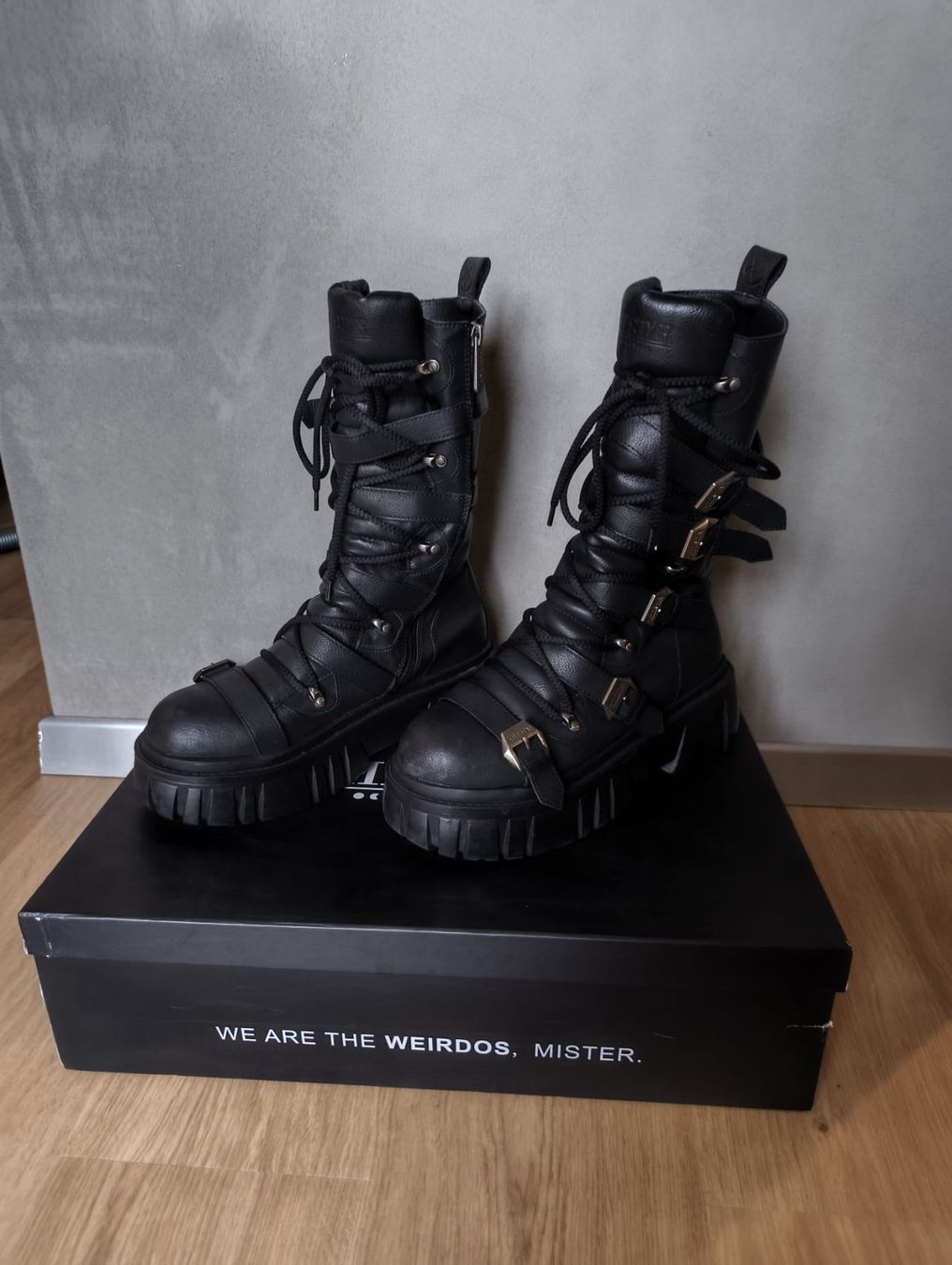 Killstar Herrenschuhe: KILLSTAR Platform Boots EU 43 – Gebraucht aus Vernate von Patrick47