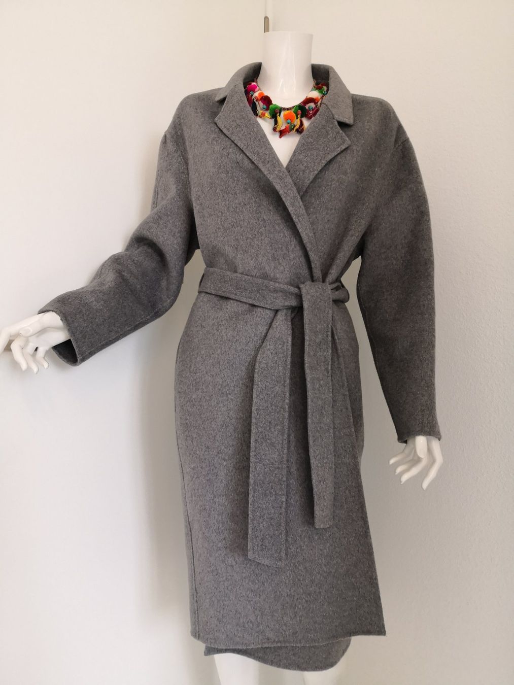 Mango Mäntel: 🤩MANGO SUIT WOLLBLEND-MANTEL MIT GÜRTEL HELLGRAU – Neu (gemäss Beschreibung) aus Olten von Naja-Twins-Twins 4