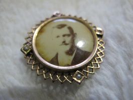 Brosche Antik Rosegold oder Vergoldet Schön Verarbeitet32mm