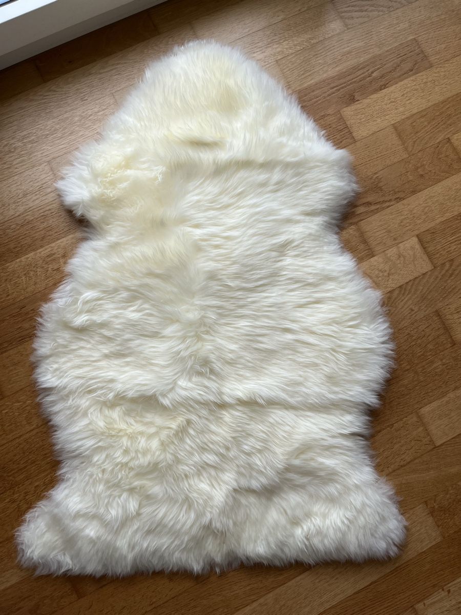 Ikea Tapis: Schaffell IKEA, neu! – Neuf (Voir description) à Zürich par yeti044