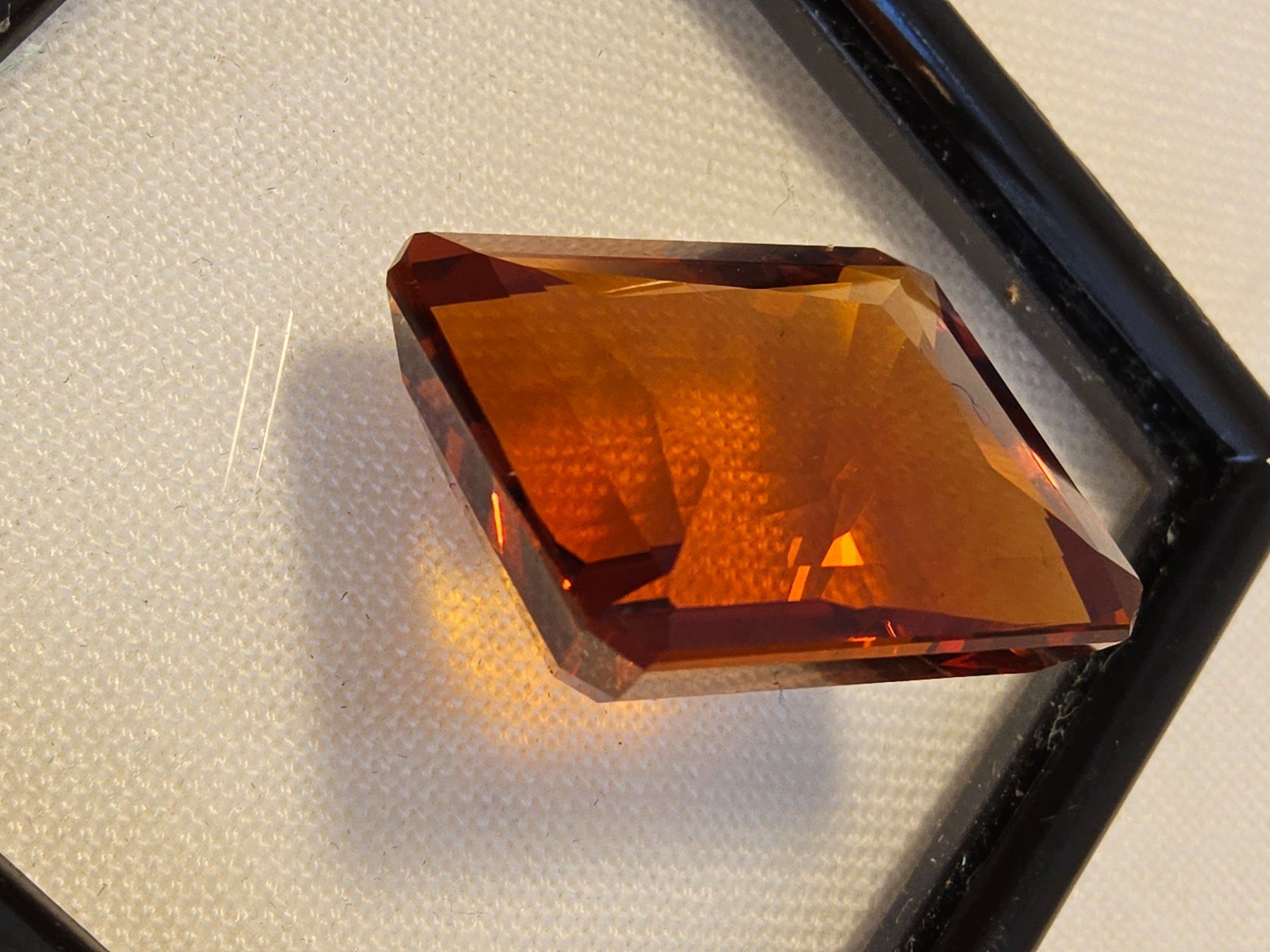 Pietre preziose: Citrin 30ct. Madeira, Wunderschöne orange Farbe – Usato da Zürich venduto da helsan 9