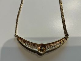 Elegante Halskette mit Stein, kein Gold Modeschmuck