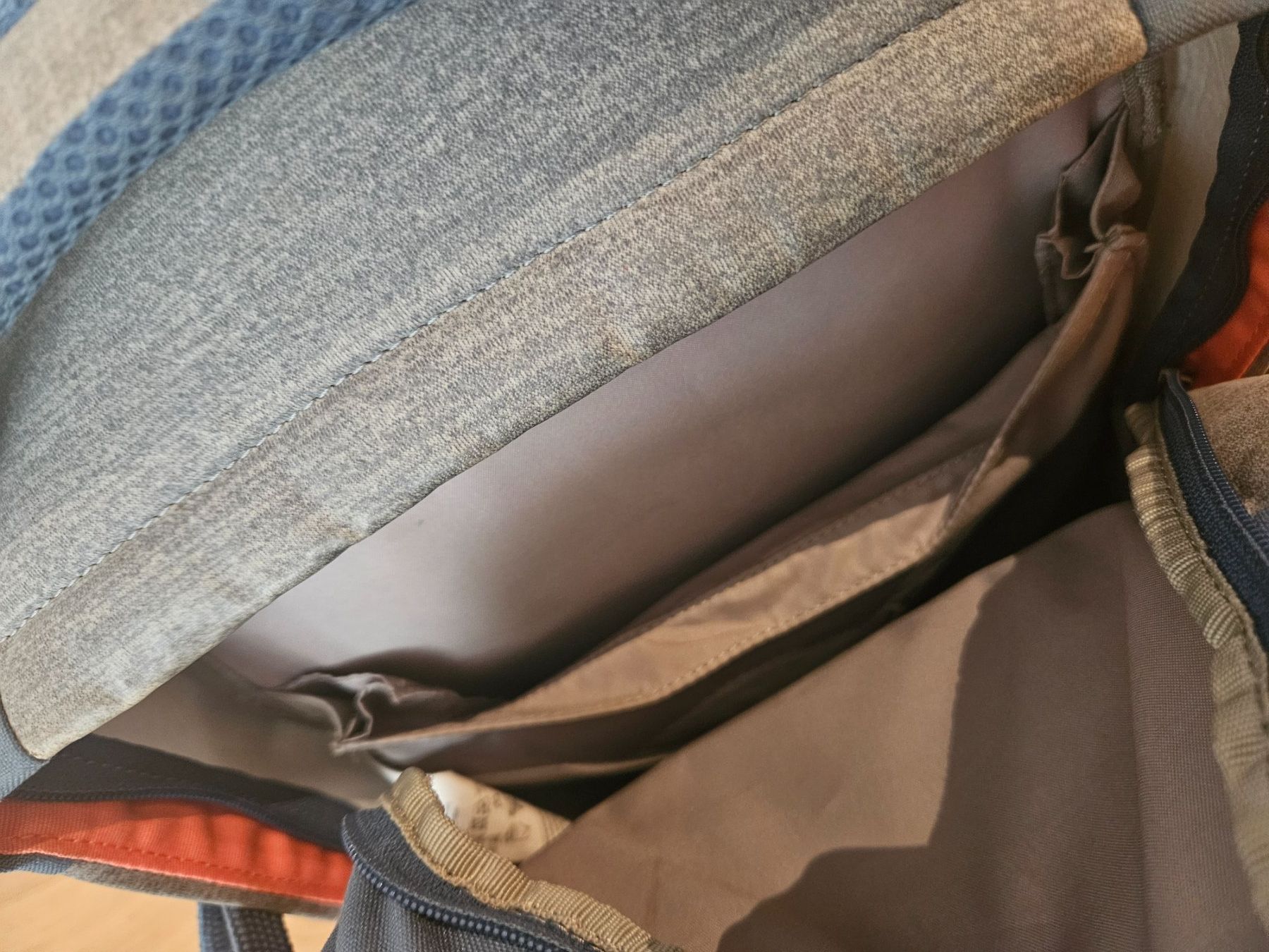 Satch Borse & Zaini: Satch Schulrucksack – Usato da Triesen venduto da Jdjs155 2