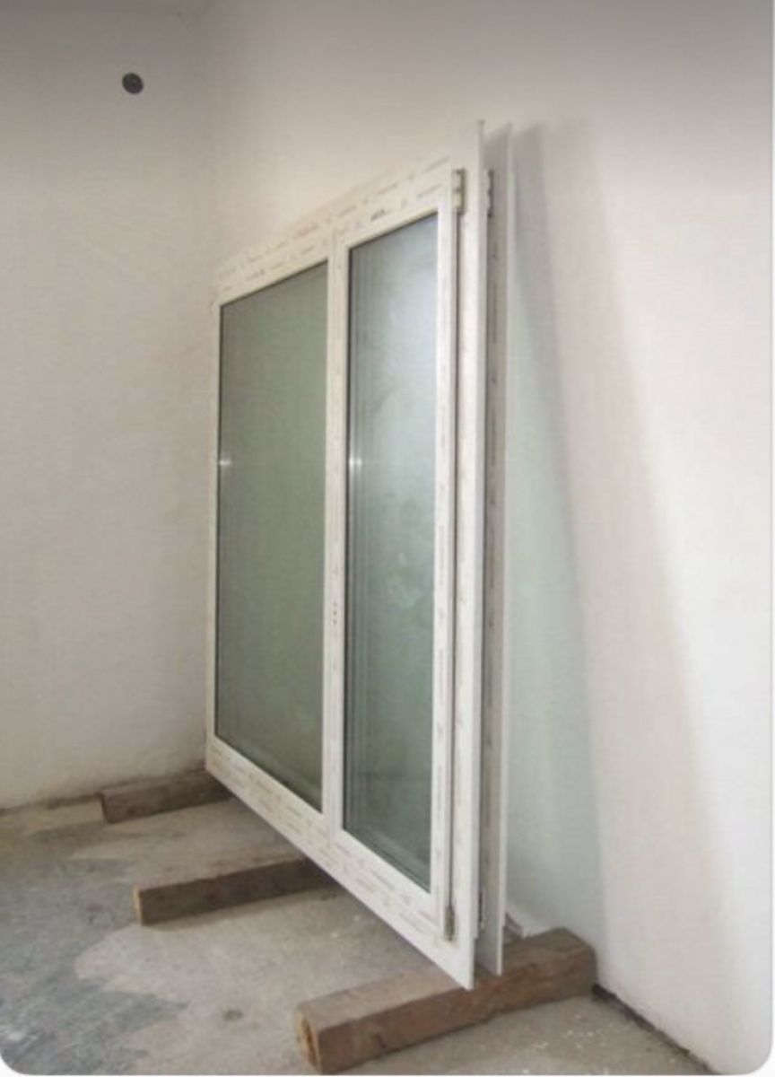 Finestre: Fenster in Serbien 3 Stuck – Nuovo (secondo la descrizione) da Frauenfeld venduto da faros52