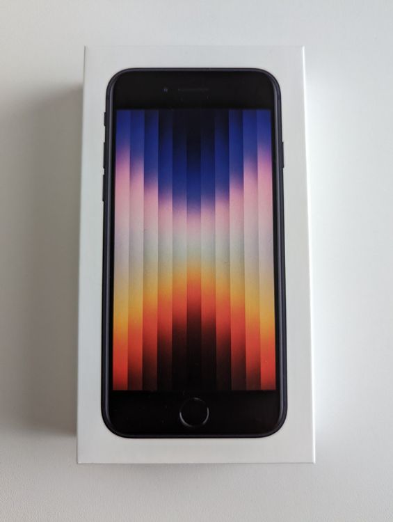iPhone SE 2022 128 GB Midnight, NEU | Kaufen auf Ricardo