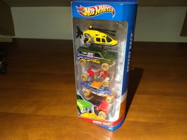 HW Desert Race 5 Pack 1/64 Hot Wheels 2011