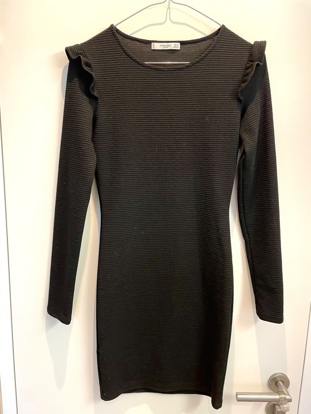 Mango Vestiti: Schwarzes Strickkleid Mango (XS) – Usato da Triesen venduto da antonellaaa_