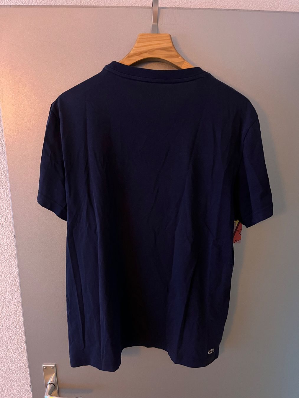 Lacoste T-shirt: Lacoste T-Shirt Blau – Usato da Bern venduto da leokislig 1