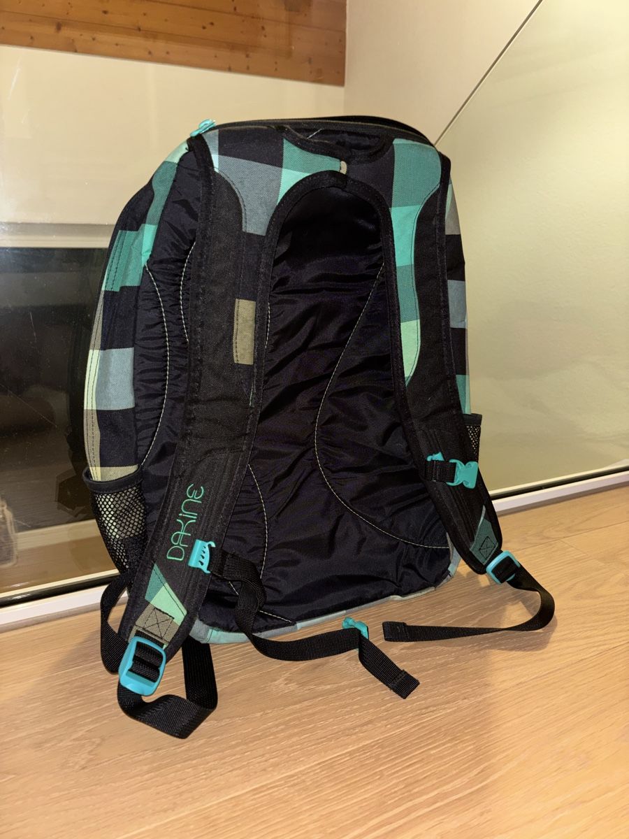 Dakine Zaini: Dakine Rucksack – Usato da Moosseedorf venduto da lisa.kie 1