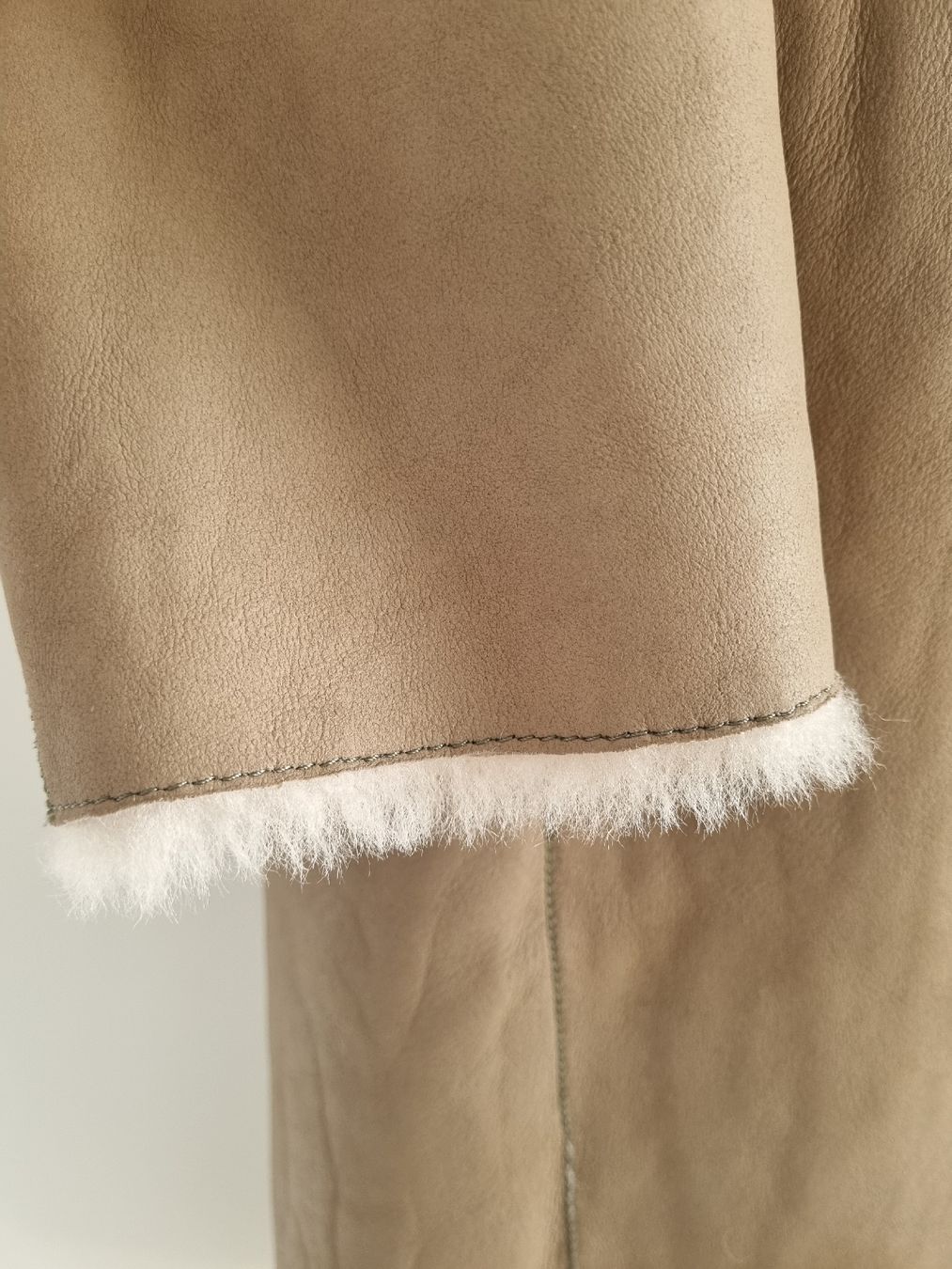 Cappotti: Lammfellmantel 🐑 - NEU – Nuovo e nell'imballaggio originale da Aarau venduto da KiKaMo 4
